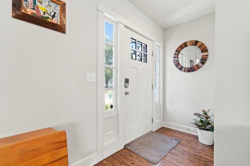 Light-filled Open Plan Home In Waldo