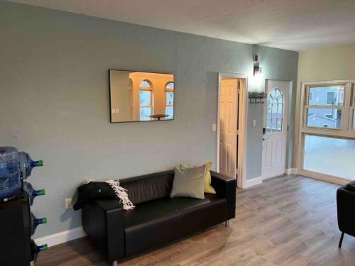Apartamento The Posh Plum - Easiest Beach Vacation Condo