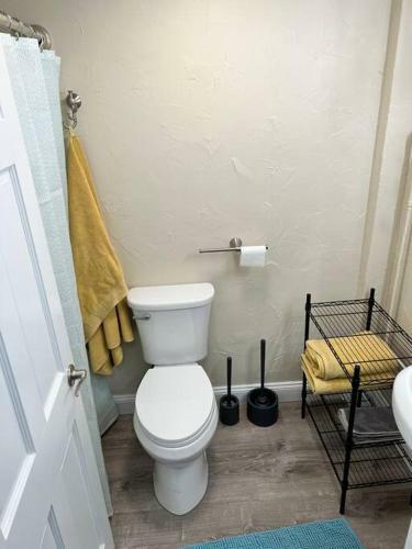 Apartamento The Posh Plum - Easiest Beach Vacation Condo