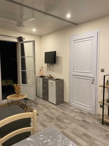 Petite Villa Dans R�sidence De Vacances