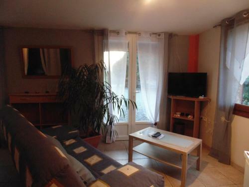 Hostal Logis De Nano