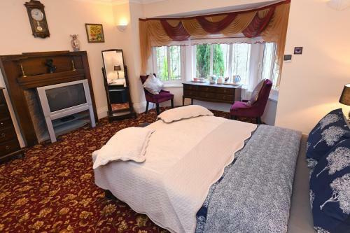 Bed & Breakfast Luxury Suite In Dog-friendly Countryside Location