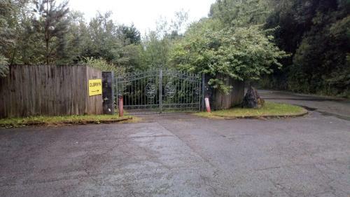 Bed & Breakfast Luxury Suite In Dog-friendly Countryside Location