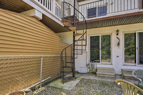 Brigantine Retreat With Balconies - Walk To Beach!