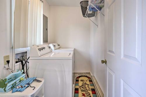 Brigantine Retreat With Balconies - Walk To Beach!