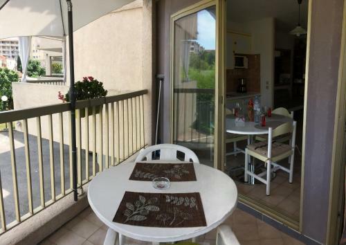 Apartamento Eden Residence