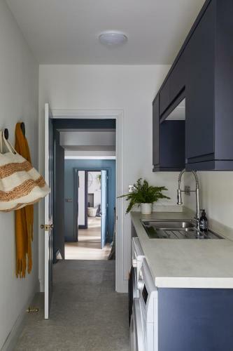 Major House- Luxury Pembrokeshire Coastal Getaway