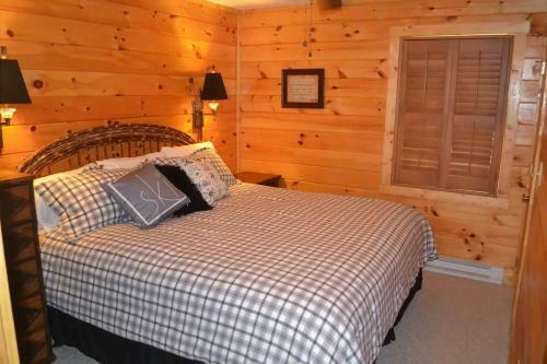 Buckeye Chuck Rustic & Cozy Family Mtn Home