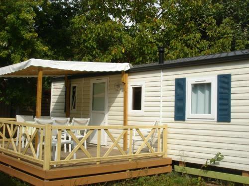 Camping Fr�d�ric Mistral