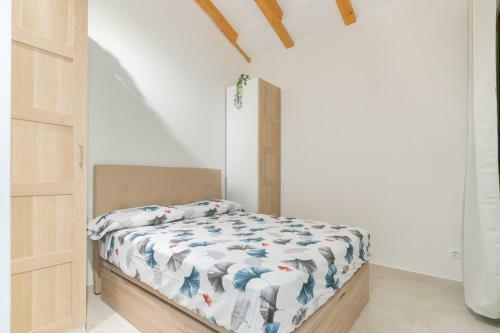 Nice City Center Apartment