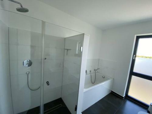 Apartamento Exklusive Penthouse-wohnung Im Herzen Rostocks