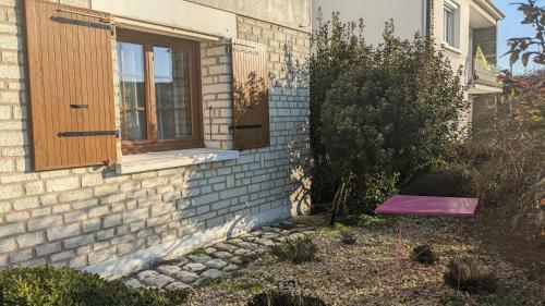 Apartamento Studio Tout �quip� Avec Lit Double Et Espace Ext�rieur