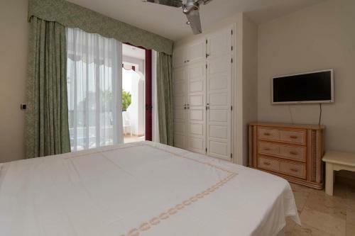 Apartamento Parque Santiago IV 202 - Two Bed With Sea And Pool View