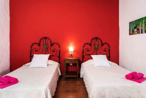 Hist�rica Villa Con Molino De Viento