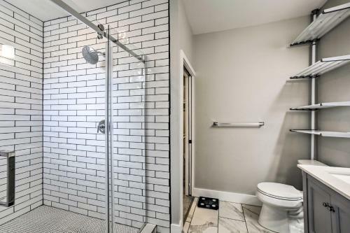 Well-appointed Pittsburgh Home 1 Mi To Dtwn!