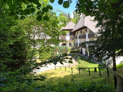 Apartamento Ferienwohnung In Triberg Am Waldrand - Idyllisch, Ruhig, Erholsam