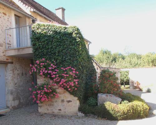 Immaculate 1-bed Apartment In Les Forges