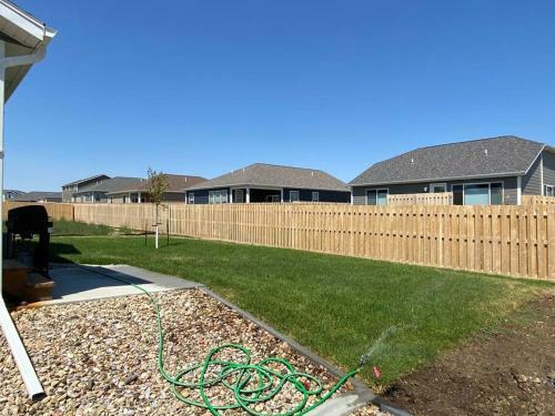 Family Friendly House On A Hill Overlooking Rapid City!