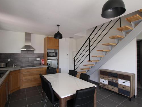 G�te Espoey, 3 Pi�ces, 4 Personnes - Fr-1-384-816