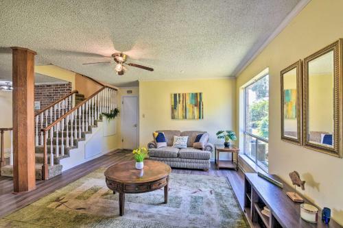 Lakefront Livingston Retreat With Fire Pits!