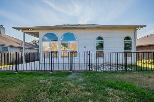 Getaway Home Near Kalahari & Dell Diamond