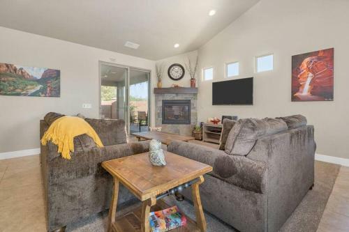 Park View Place At Ladera Resort- Private Home! Rv Parking!