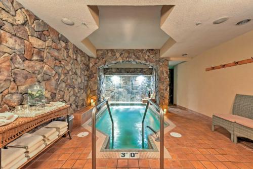 Apartamento Inviting Park City Condo With Resort Amenities!
