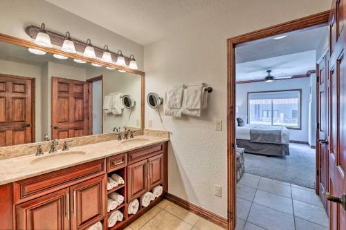 Apartamento Inviting Park City Condo With Resort Amenities!