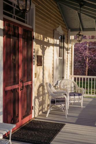 Posada Armistead House - Historic Victorian Inn