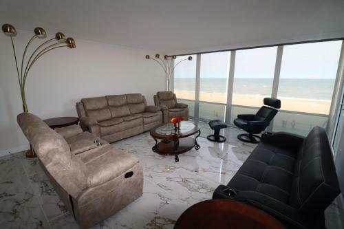 Apartamento Oceanfront Beach & Dolphins