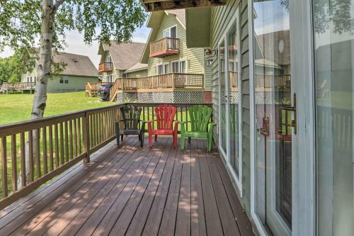 Davis Cabin, Near Hiking, Boating And Skiing!