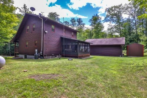 Bear Paw Hideaway