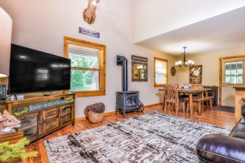 Bear Paw Hideaway