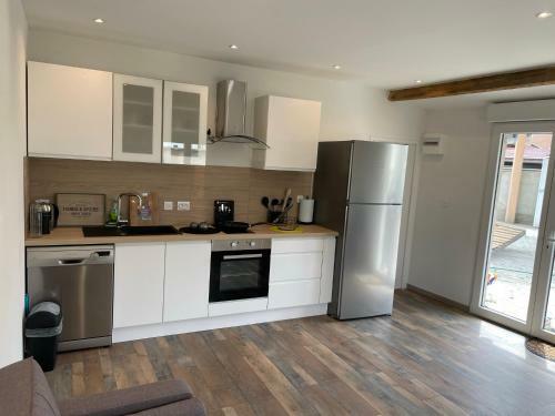 Apartamento Studio 23 M2+wifi +parking Priv�