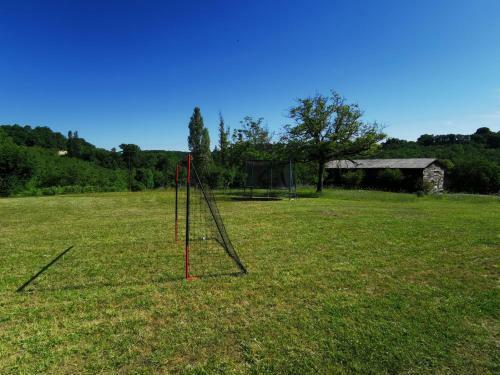 Maison Typique P�rigourdine Avec Piscine