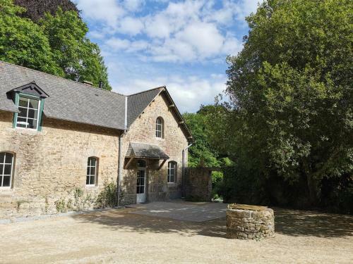 Hostal Ch�teau De Launay Guen
