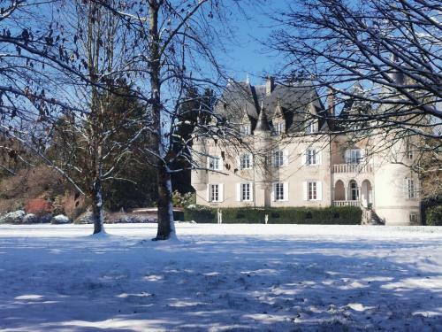 Hostal Ch�teau De Launay Guen