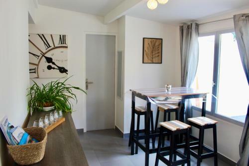 Maison Calme - Proche Plage - Terrasse Privative & Parking Gratuit