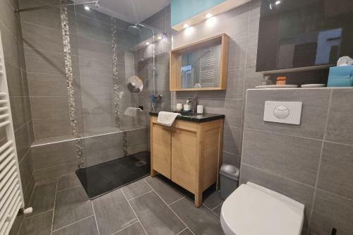 Villa Relax & Design In Saint-egr�ve #dq