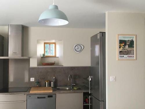 Maison De Caract�re Enti�rement R�nov�e(2022)