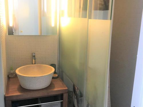 Apartamento Studio Saint-rapha�l, 1 Pi�ce, 4 Personnes - Fr-1-504-647