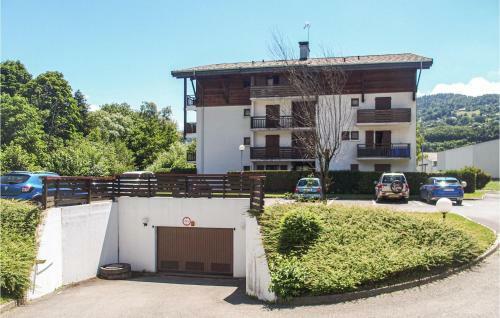 Beautiful Apartment In Sallanches With Wifi And 2 Bedrooms