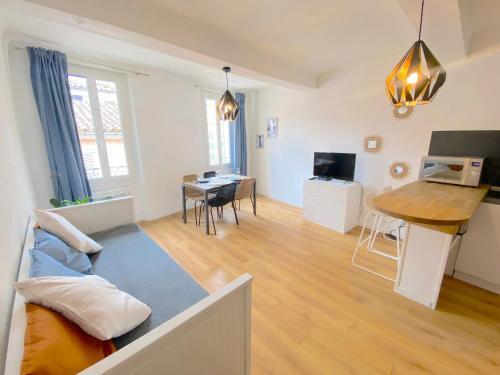 Apartamento T3 Sur Le Port De Sanary