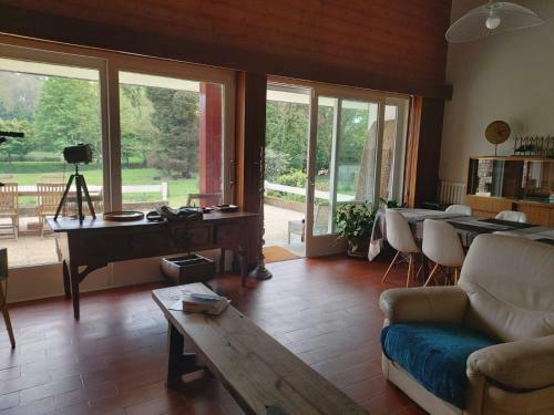 Grande Maison Parc �tang Animaux Ok Centre Village