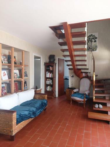 Grande Maison Parc �tang Animaux Ok Centre Village