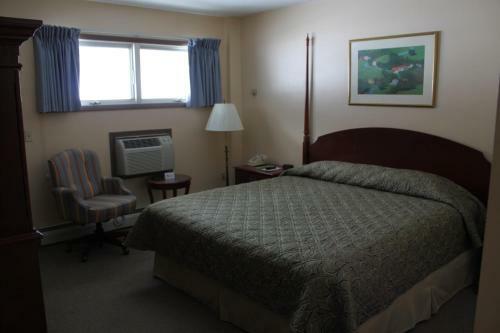 Motel Red Carpet Inn On The Lake