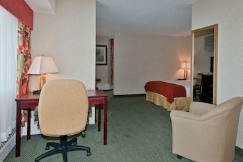 Hotel Holiday Inn Express Red Deer