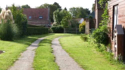 G�te Et Relais Equestre De Marie