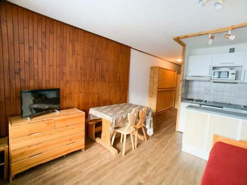 Apartamento Studio Tignes, 1 Pi�ce, 4 Personnes - Fr-1-502-447