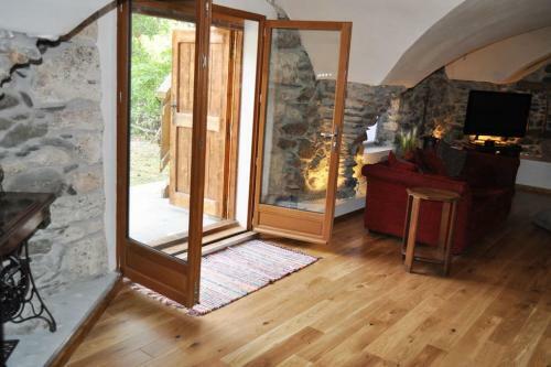 Fabulous Modern Farmhouse, Ski/cycle/hike, Venosc